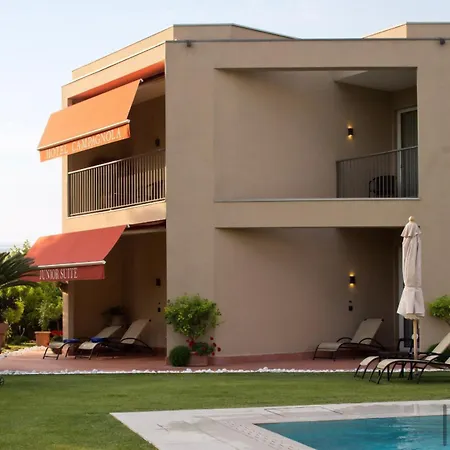 Campagnola فندق